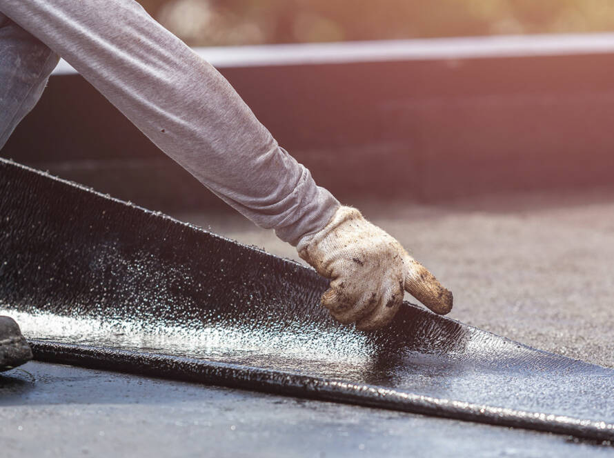 Pose d'une membrane d'étanchéité